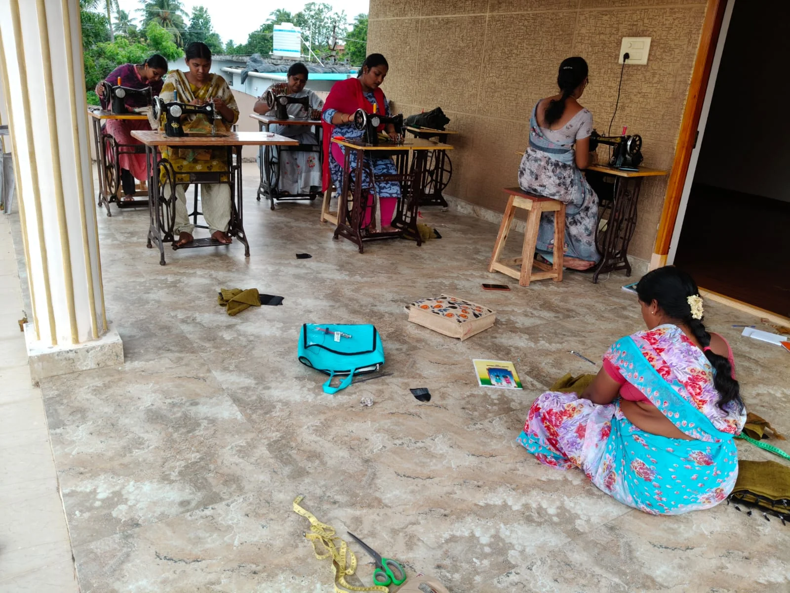 Tailoring training photo