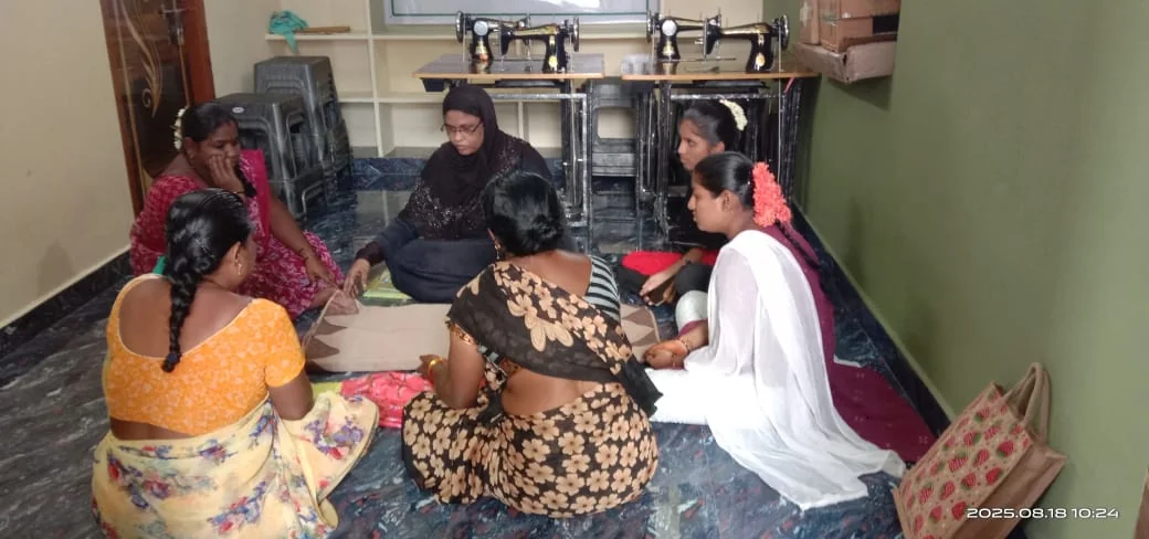 Tailoring training photo